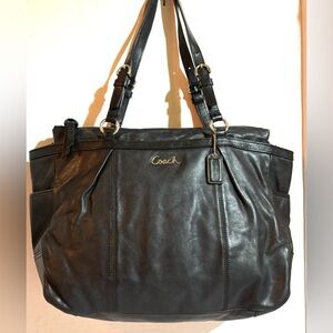 Coach  vintage Black Leather Tote Bag